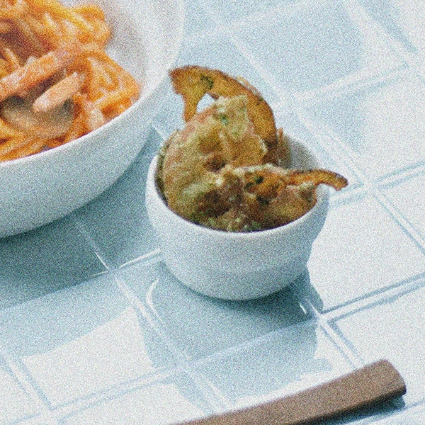 おちょこ 磁器 / ホワイト×ビスク