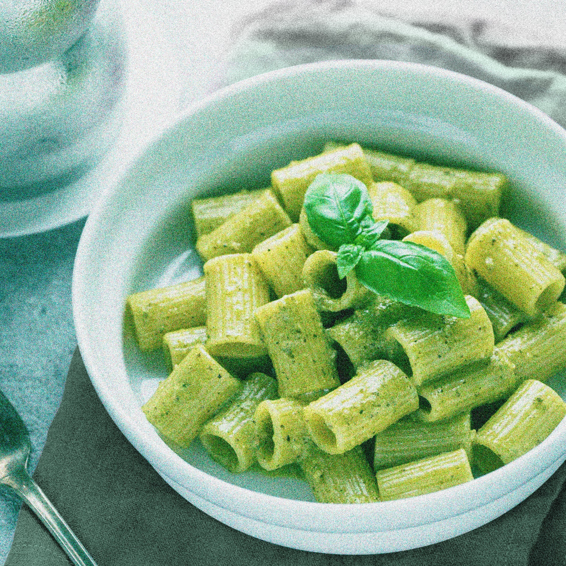 深皿 磁器 / ホワイト×ビスク